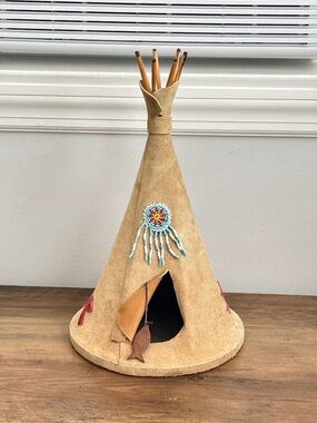 VINTAGE Native American Indian Tepee Tent Hut Leather Beaded Carlson Handcrafted